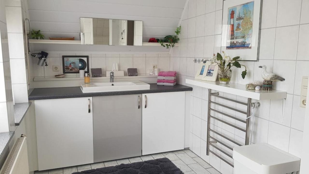 Ferienhaus Schwalbenrast Lembruch Bagian luar foto