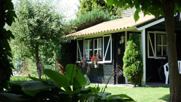 Ferienhaus Schwalbenrast Lembruch Bagian luar foto